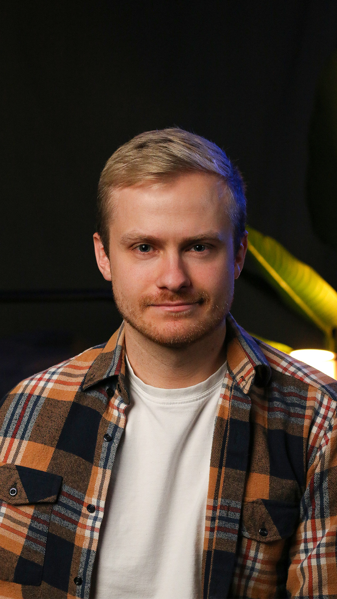 Portrait-Foto von Dennis Isberg