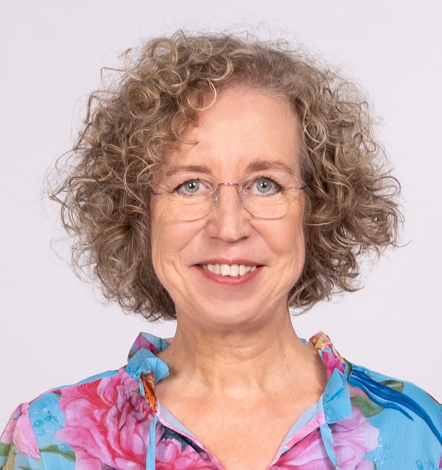 Dr. Kerstin Hoffmann